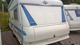 https://image.nettix.fi/extra/travel_truckimg/00/01/48/46/11/1484611_l_fe50b7b0d3083b0e.jpg