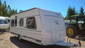 https://cdn.nettikaravaani.com/live/1480936/Fendt-Bianco-9848d81ca1b3a7e1-large.jpg
