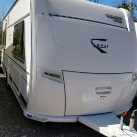 https://cdn.nettikaravaani.com/live/1497167/Fendt-Opal-2f7b03c7fae58f34-large.jpg
