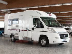 http://services.netwheels.fi/NWAutokuvat/20456080/XNA841_1.JPG
