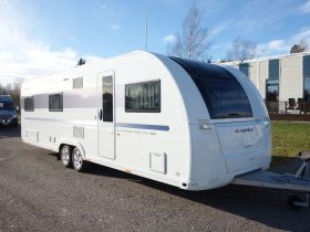 http://services.netwheels.fi/NWAutokuvat/20456080/004975_1.JPG