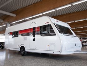 http://services.netwheels.fi/NWAutokuvat/20456080AD/Q33333_1.JPG