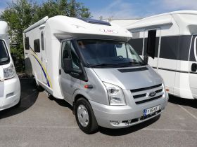 http://services.netwheels.fi/NWAutokuvat/20456080AD/YVR851_1.JPG