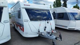 http://services.netwheels.fi/NWAutokuvat/20456080AD/DMM215_1.JPG
