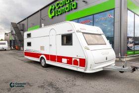 http://caravanlandia-cdn05.alkali.fi/cufs/pub/vaihtoautot/media/11/2736/1.jpg