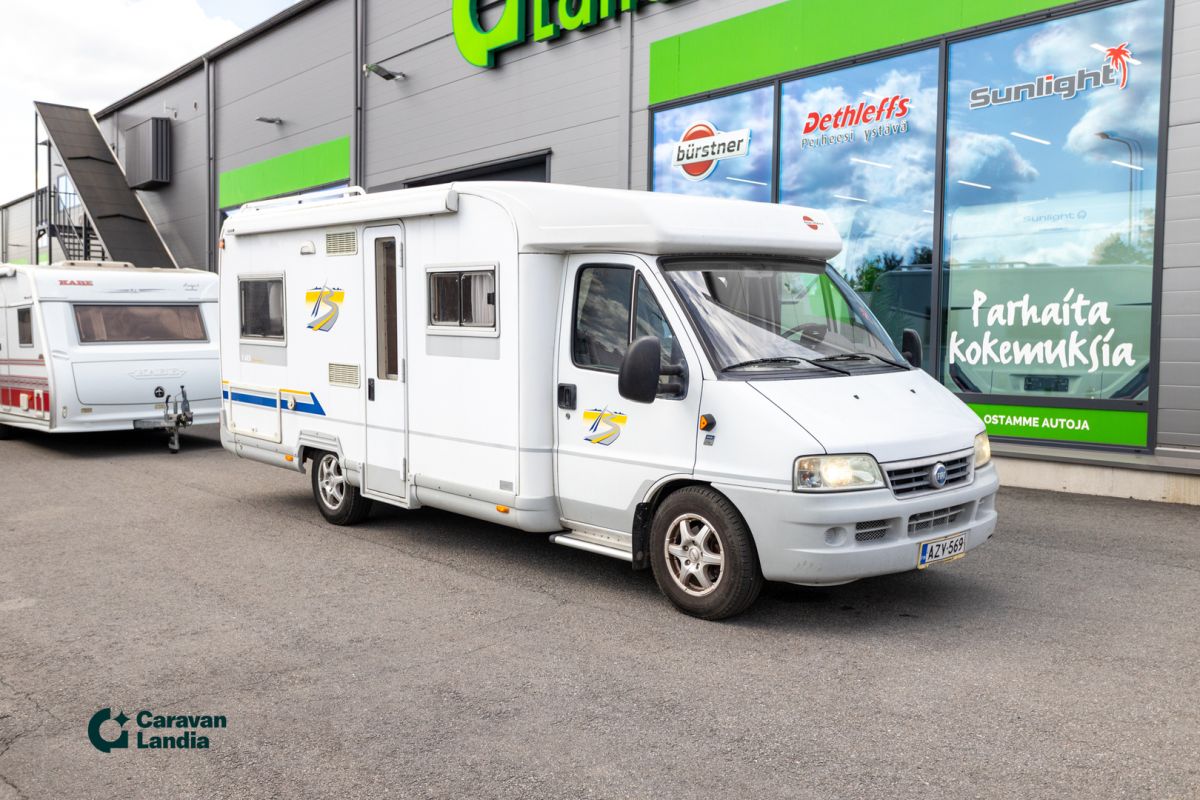 http://caravanlandia-cdn05.alkali.fi/cufs/pub/vaihtoautot/media/10/1311/1.jpg