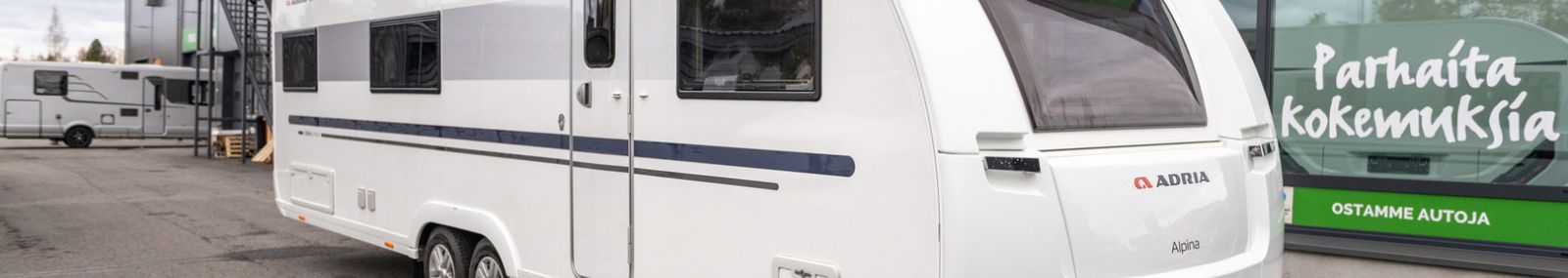 http://caravanlandia-cdn05.alkali.fi/cufs/pub/vaihtoautot/media/11/2537/1.jpg